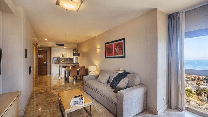 Holiday World Polynesia Hotel